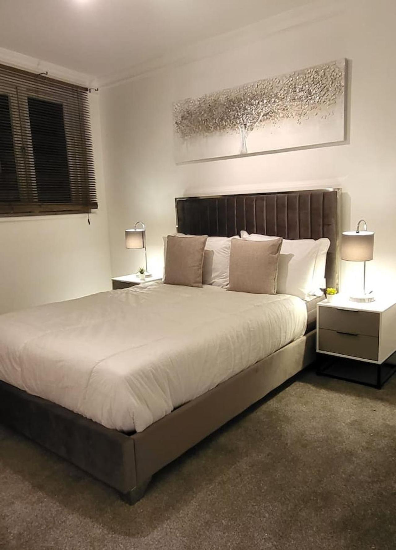 Stunning 2 Bedroom In Canary Wharf London