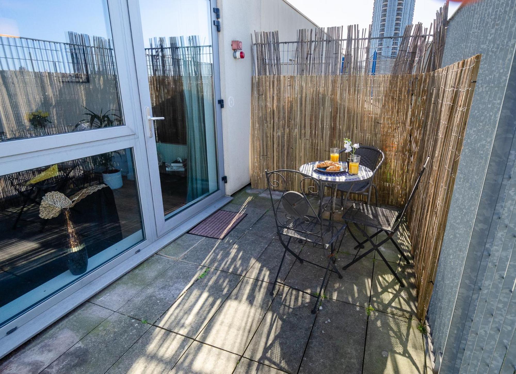 Apartamento New The Viewpoint Modern 2 Bed Near O2 And Excel Ideal For Business And Long