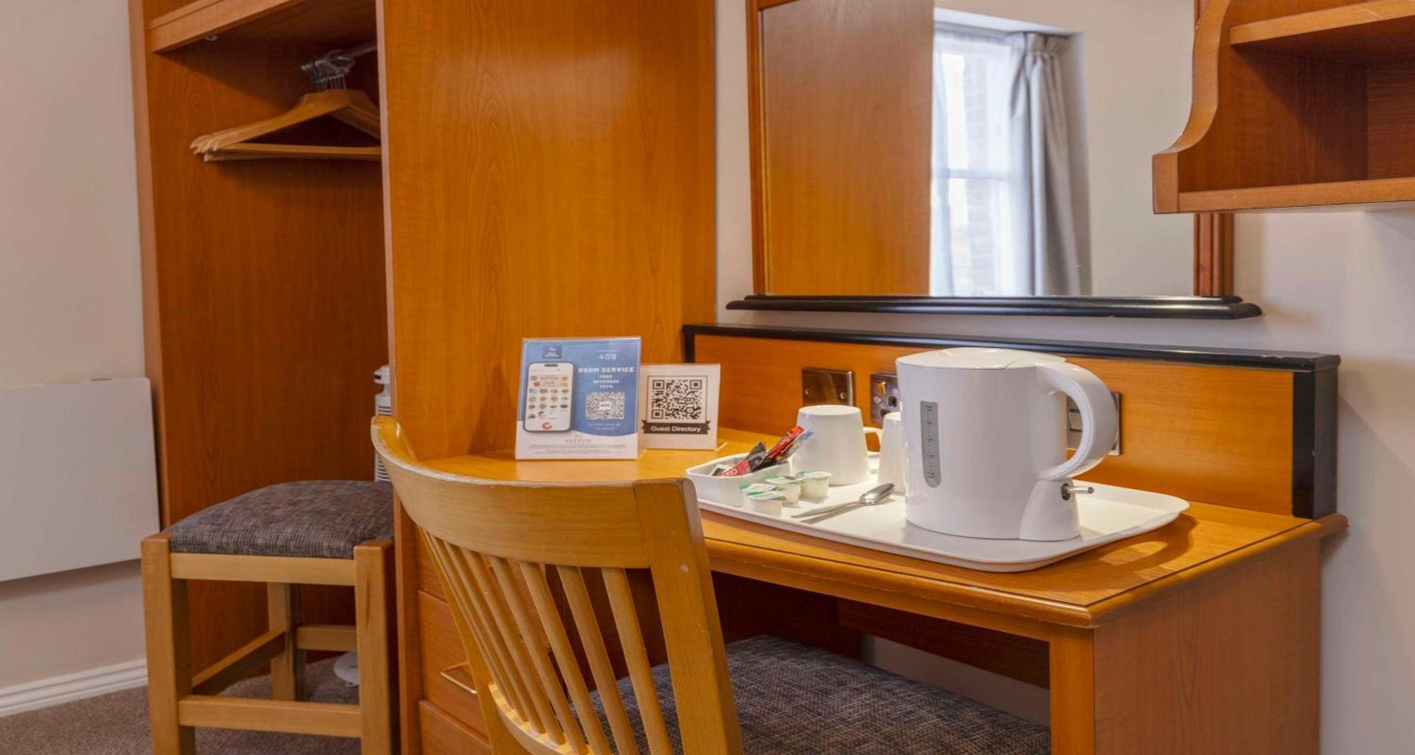 Western Hotel London