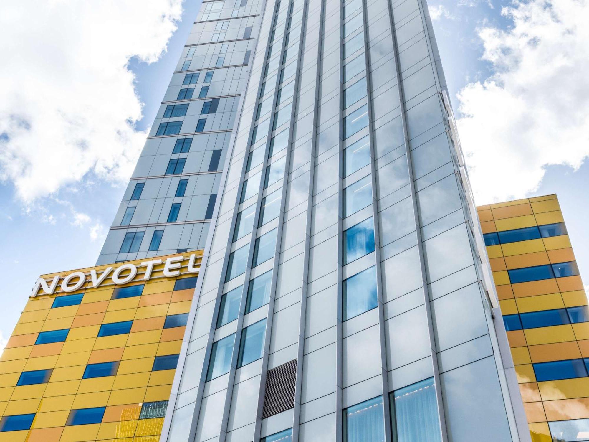 Novotel Canary Wharf Hotel 4*