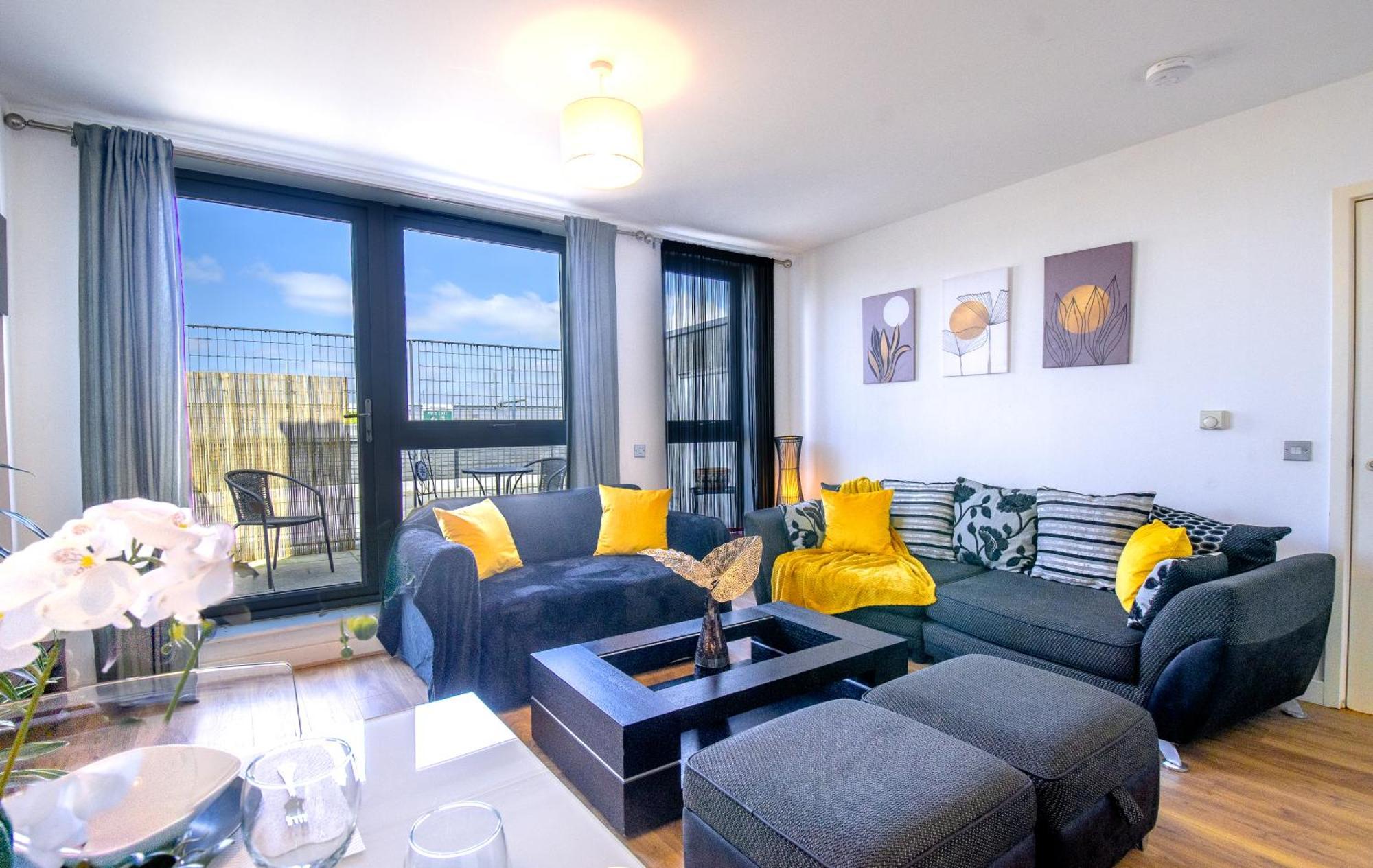 Apartamento New The Viewpoint Modern 2 Bed Near O2 And Excel Ideal For Business And Long