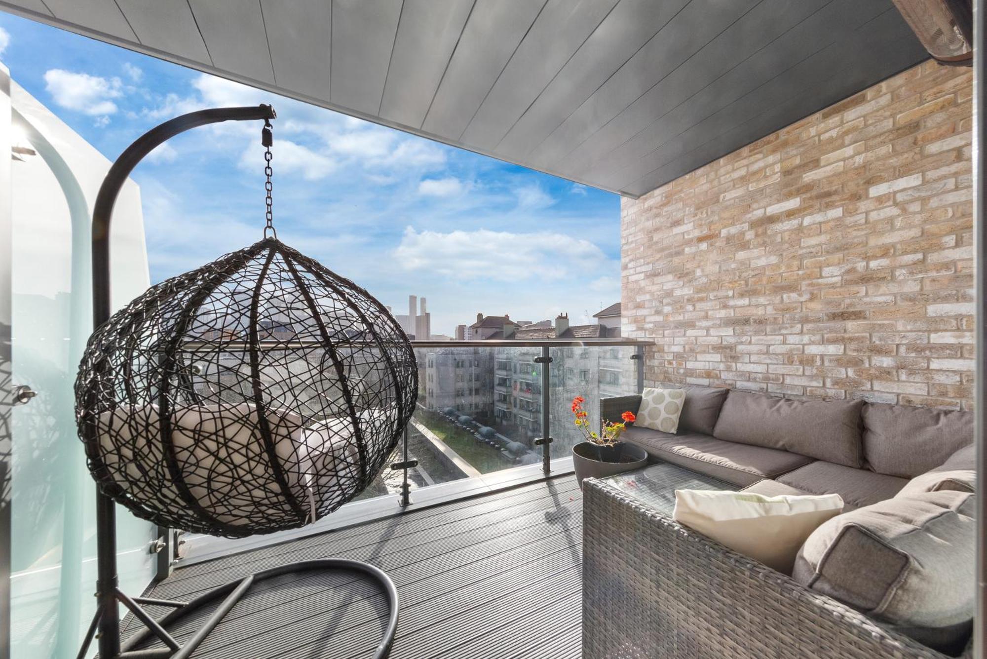 Apartment Spacious Modern 2br In The Heart Of *