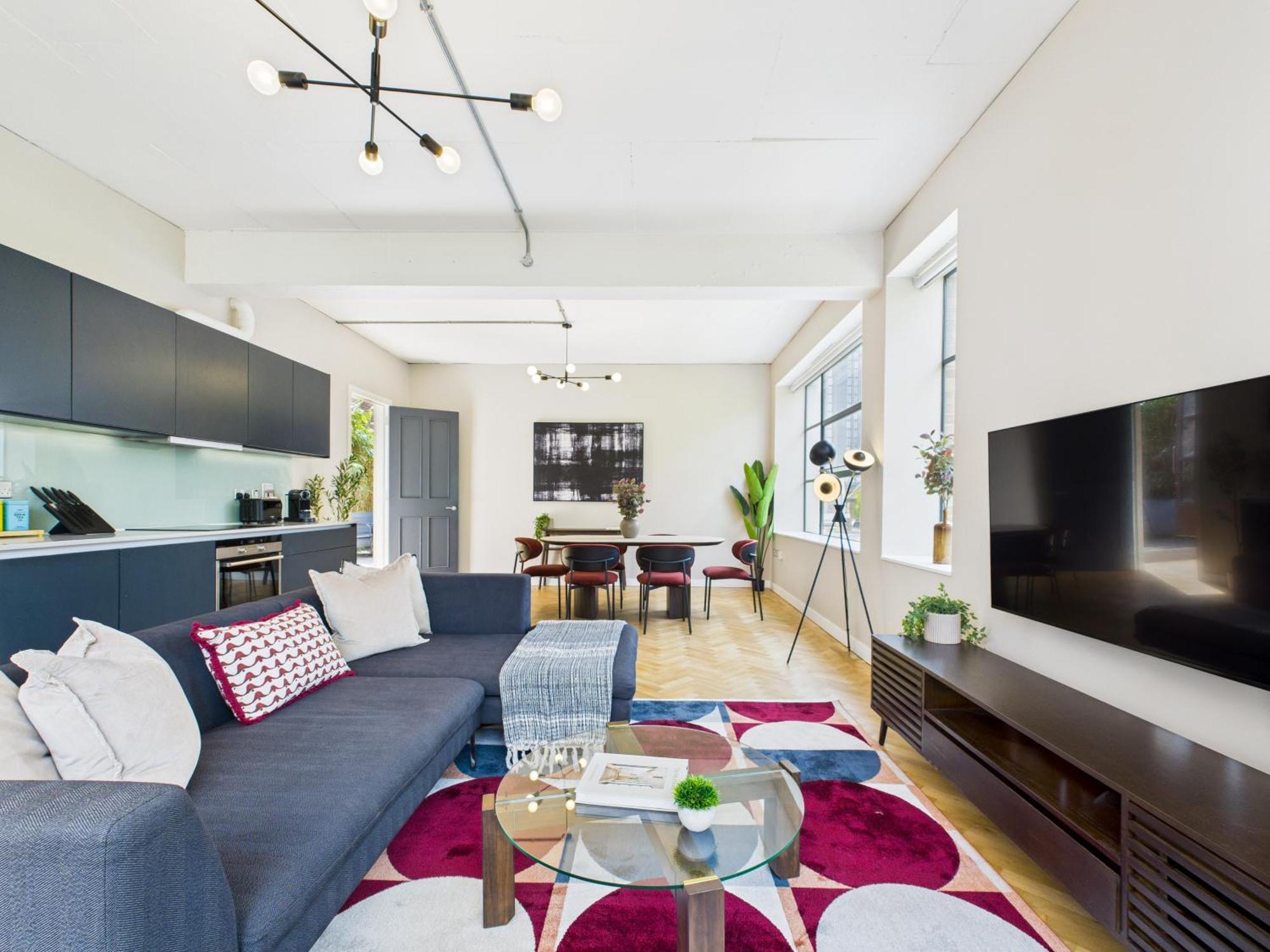 Be - The Old Street Residences Apartment *