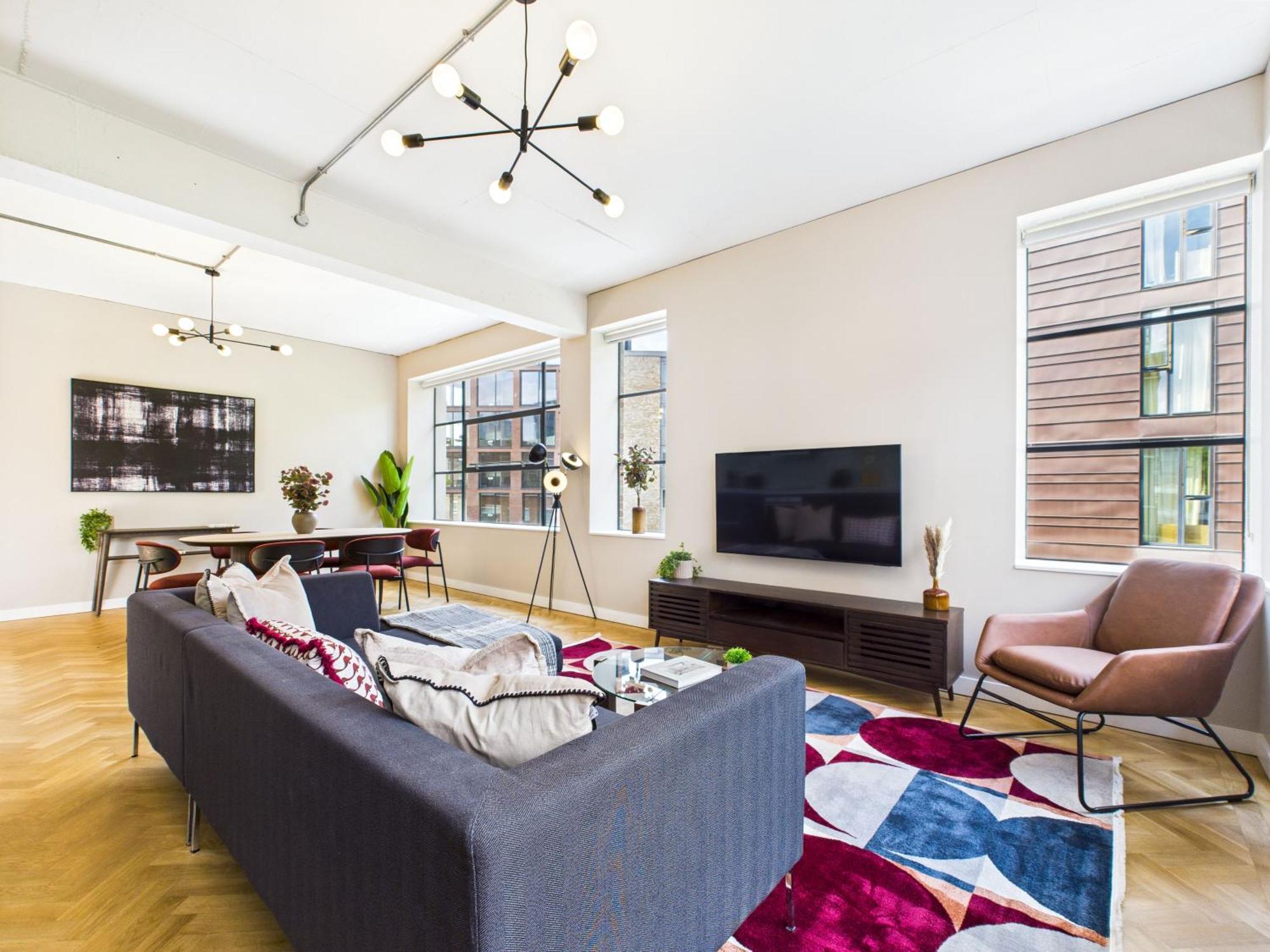 Be - The Old Street Residences Apartment *