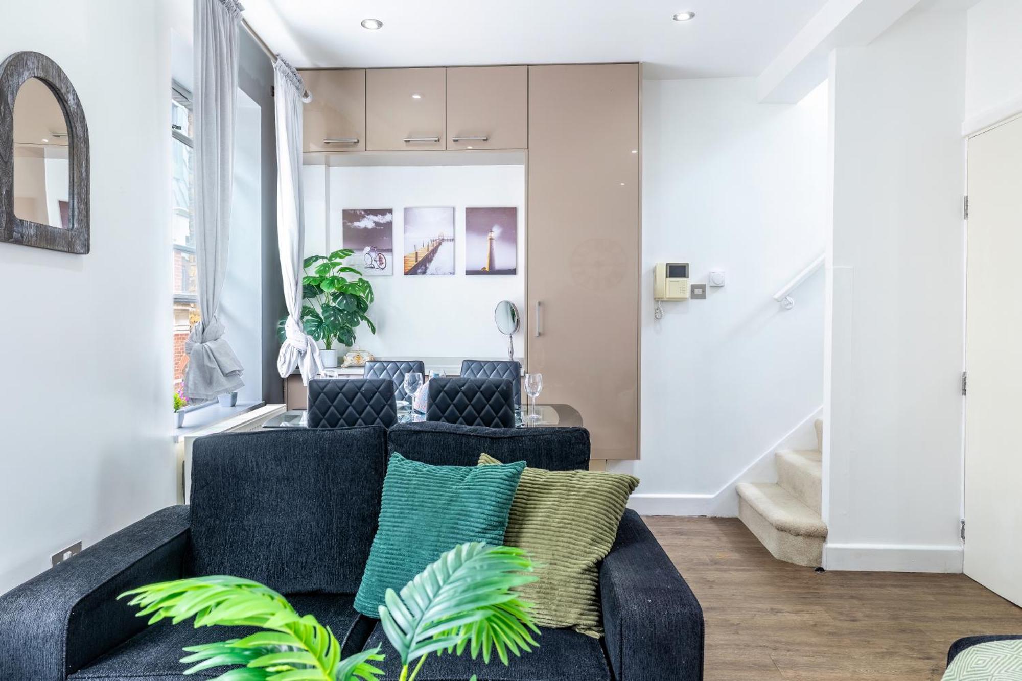 Premier Suites Liverpool Street 2 Bed Apartment Super Central *