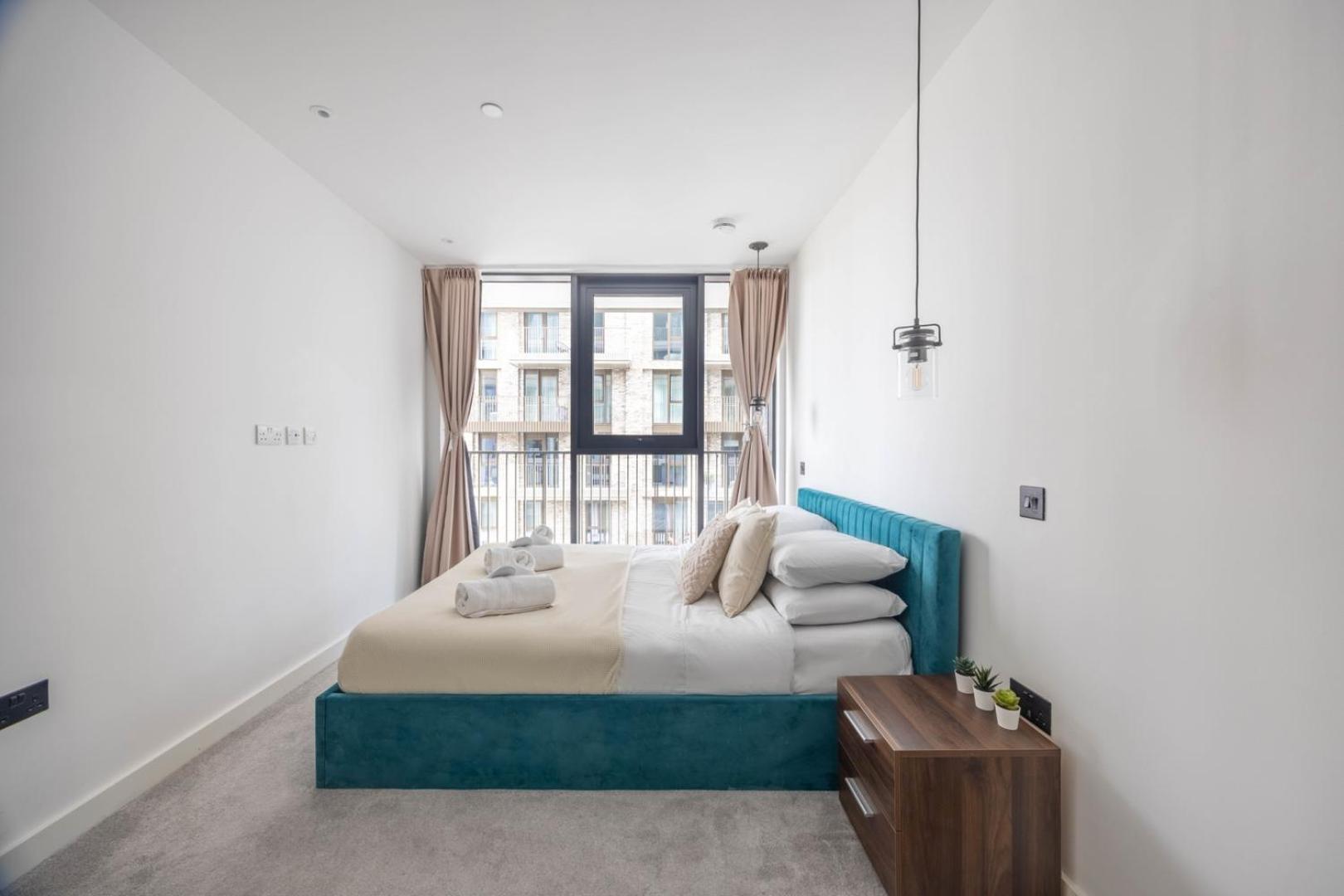 Apartment New | Luxury 2bd/2b Wapping