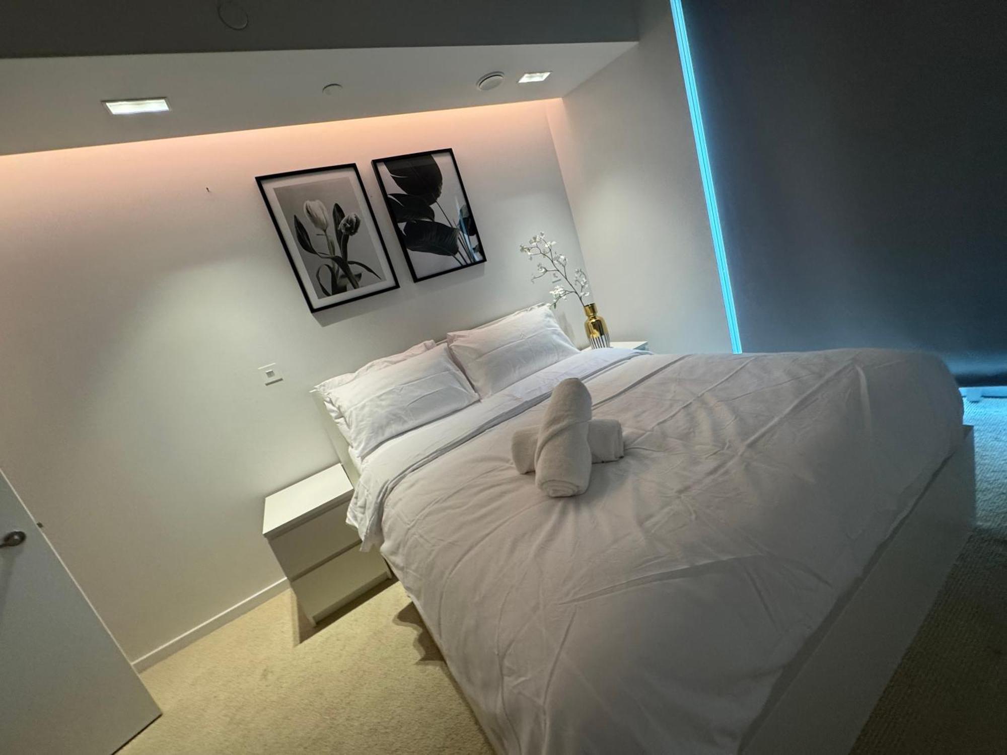 The Heights At Riverline O2 View & Ac Apartment London