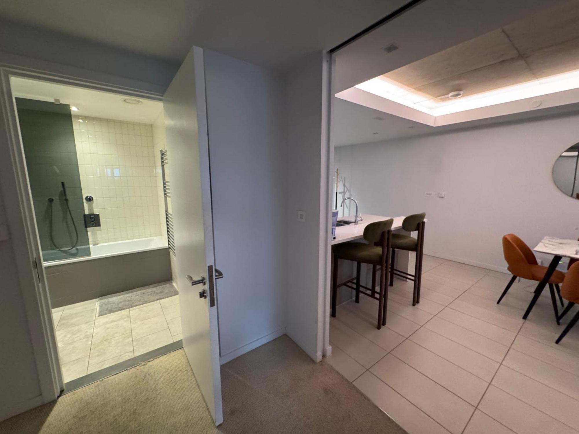 Apartment The Heights At Riverline O2 View & Ac *