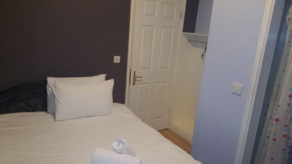 Hotel City View Hotel Stratford 2*