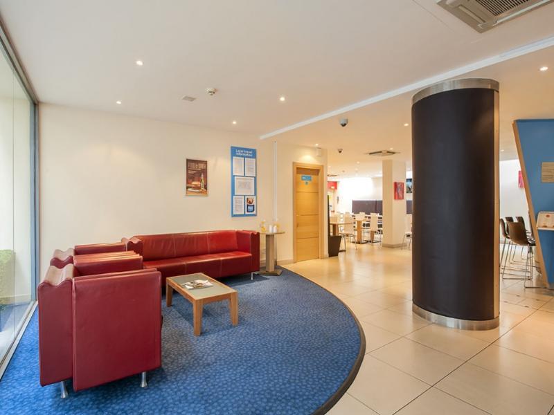 Comfort Tower Of Hotel