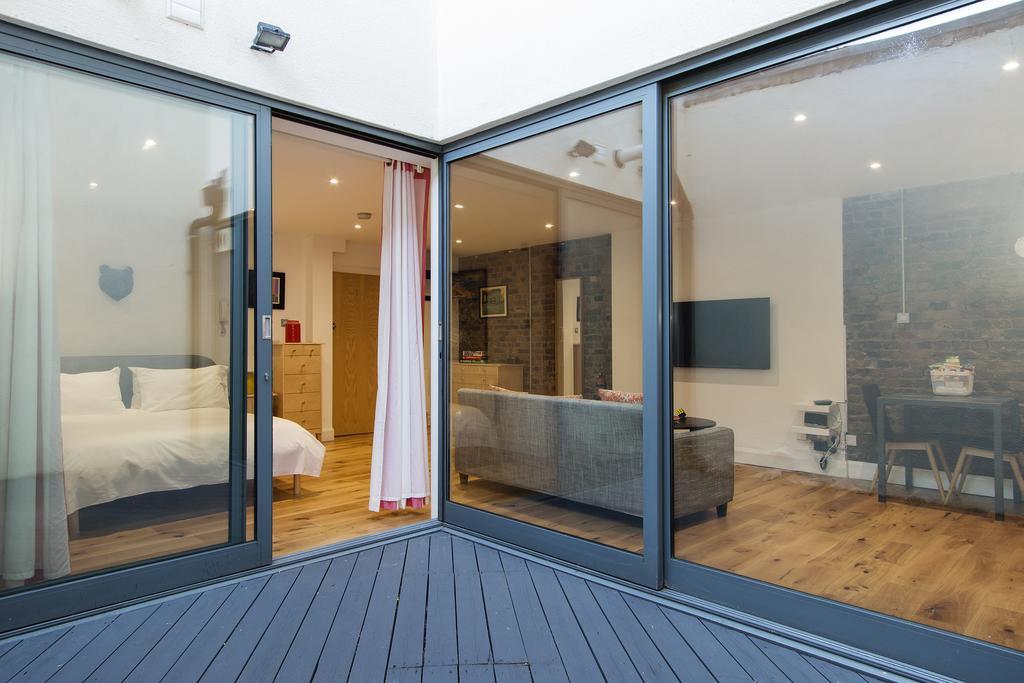 Crashpads Shoreditch Loft With Private Courtyard London