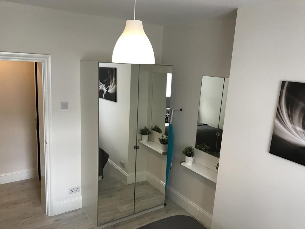 Shq Apartment