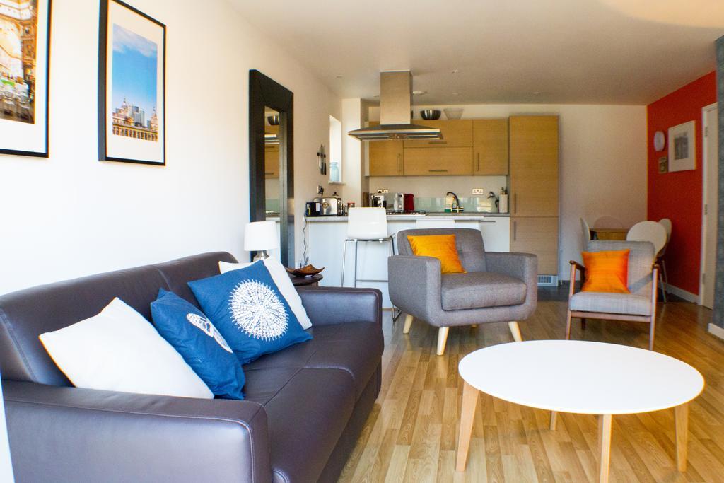 Spacious Central Family Apartment