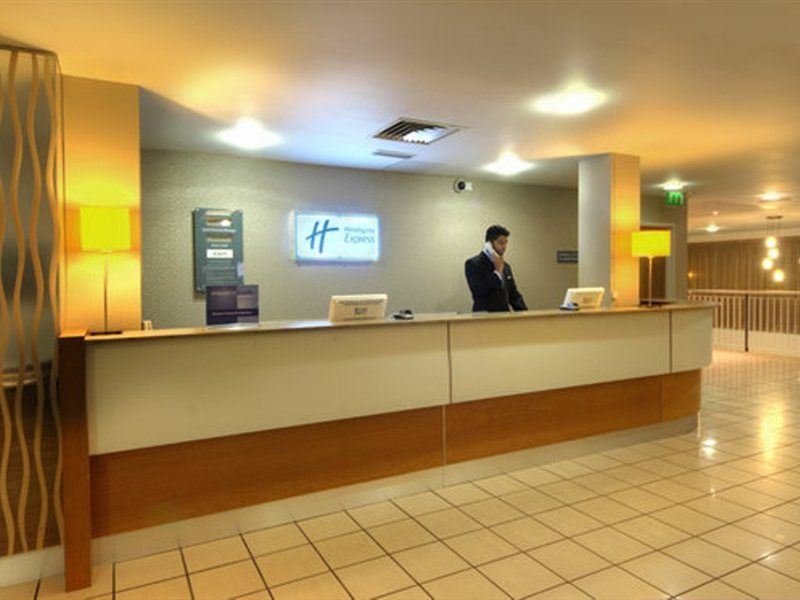 Express Limehouse By Ihg Hotel 3*