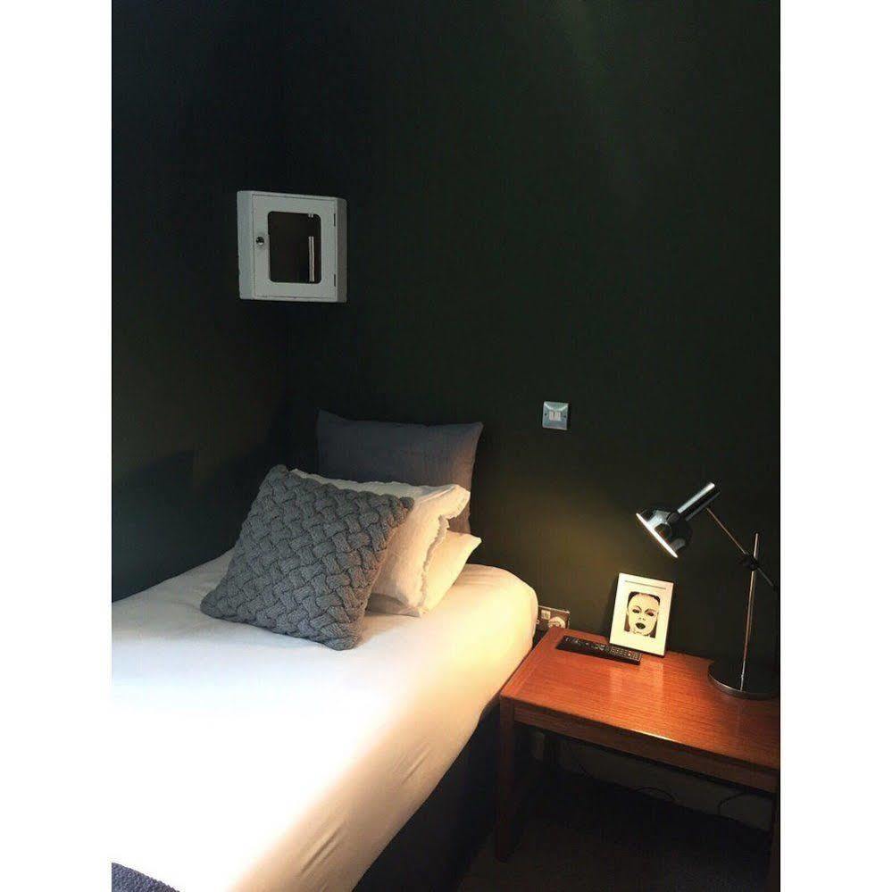 Old Ship Hackney Hotel 4*
