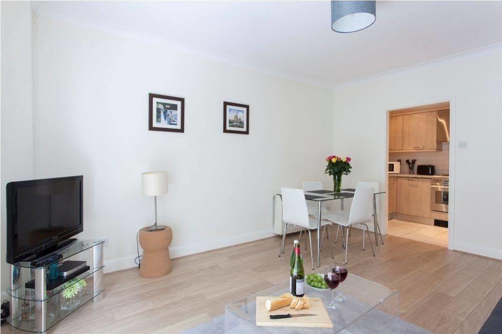 Monument Street Apartment London