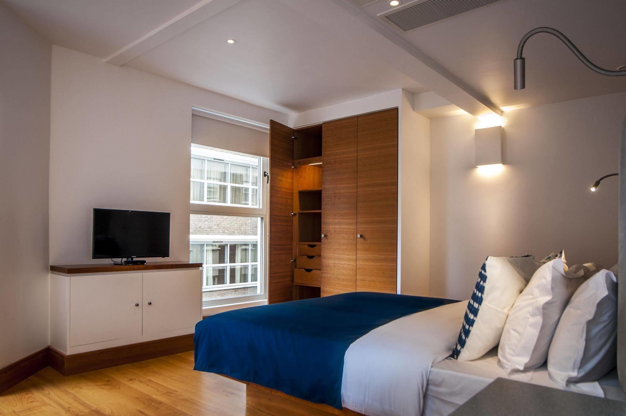 Native Tower Hill Apartment *