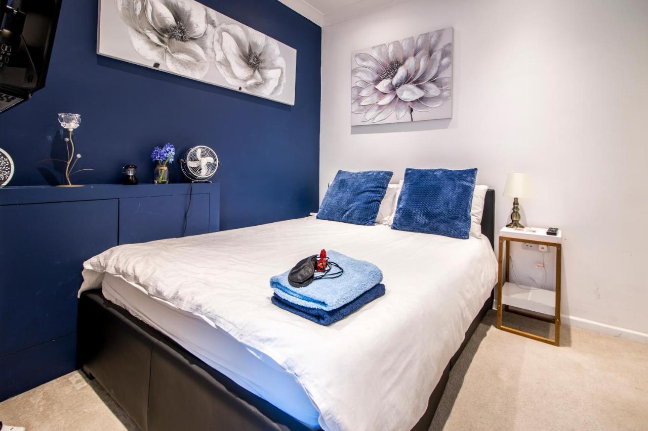 Beautiful Near Excel Center Homestay