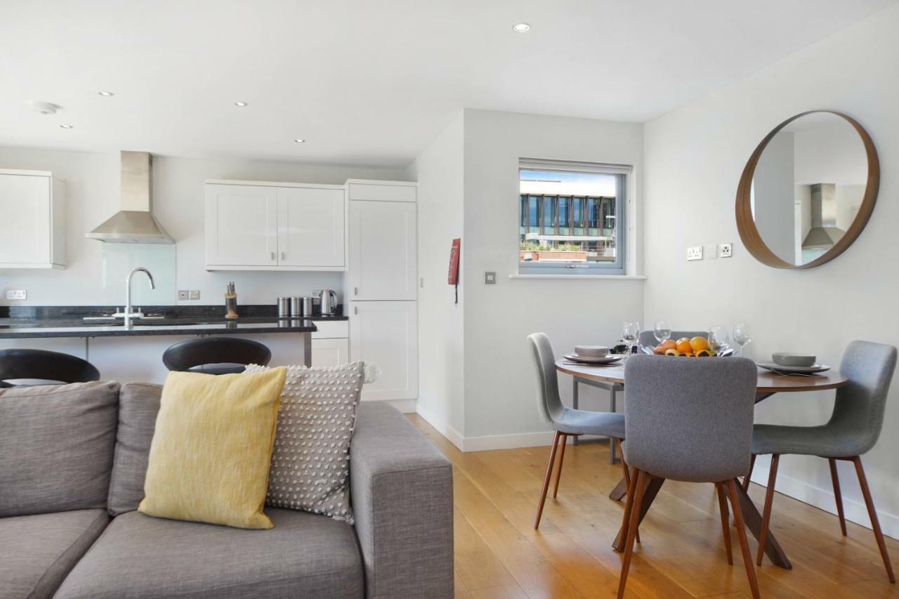Apartment 2 Bed Executive Penthouse Near Liverpool Street Free Wifi By Aparts London