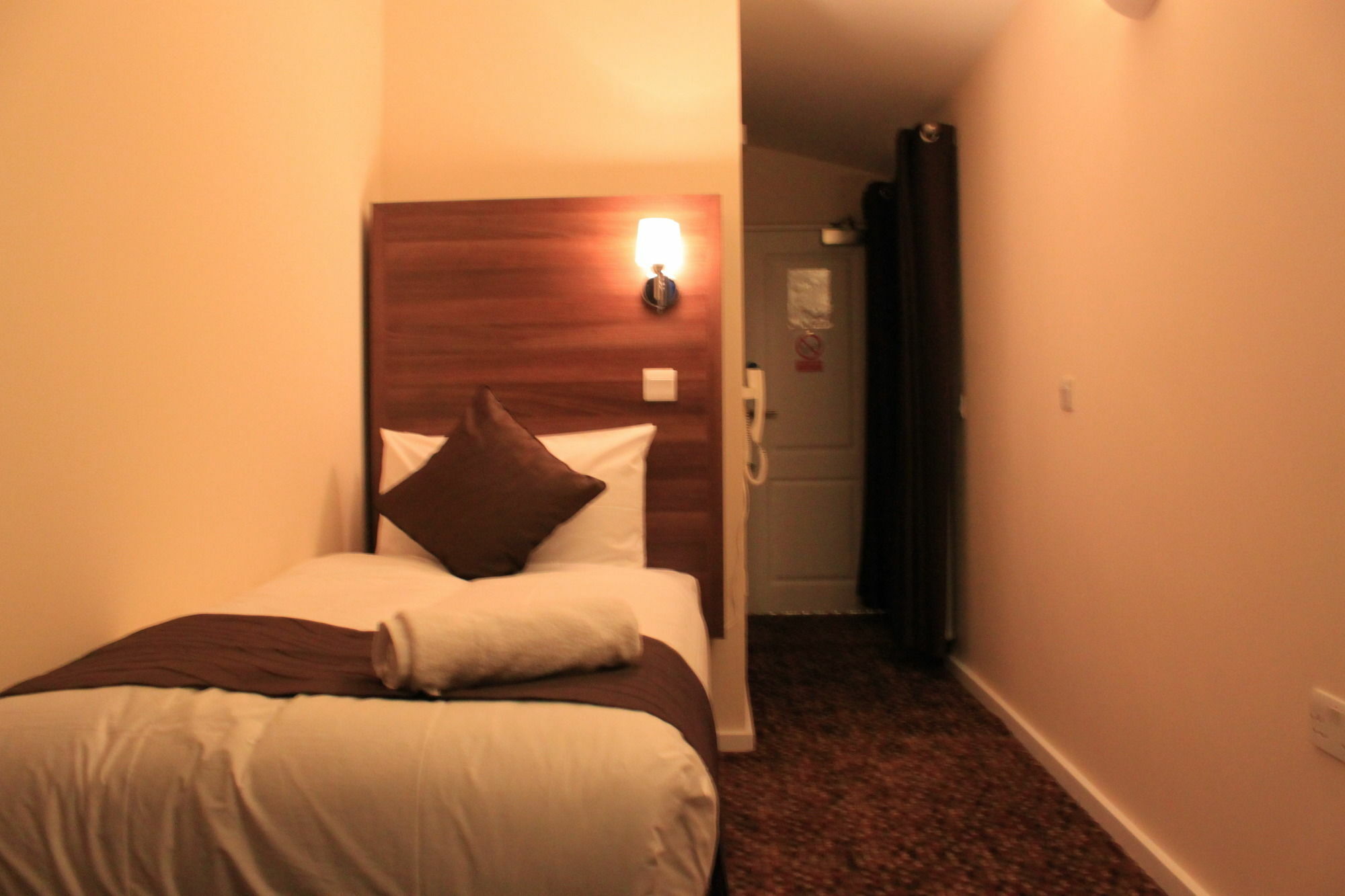 Regent Excel 3* London