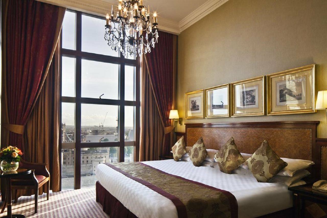 Hotel Leonardo Royal - Tower Of