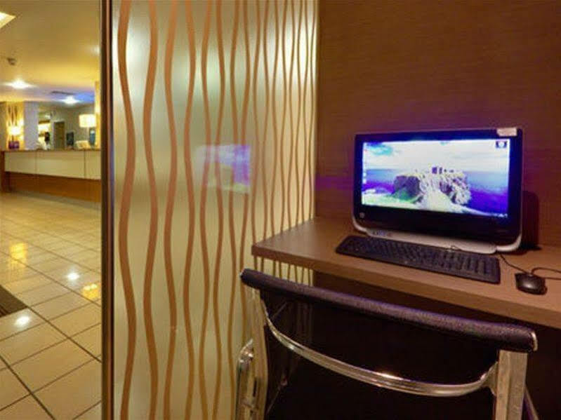 Express Limehouse By Ihg 3* London