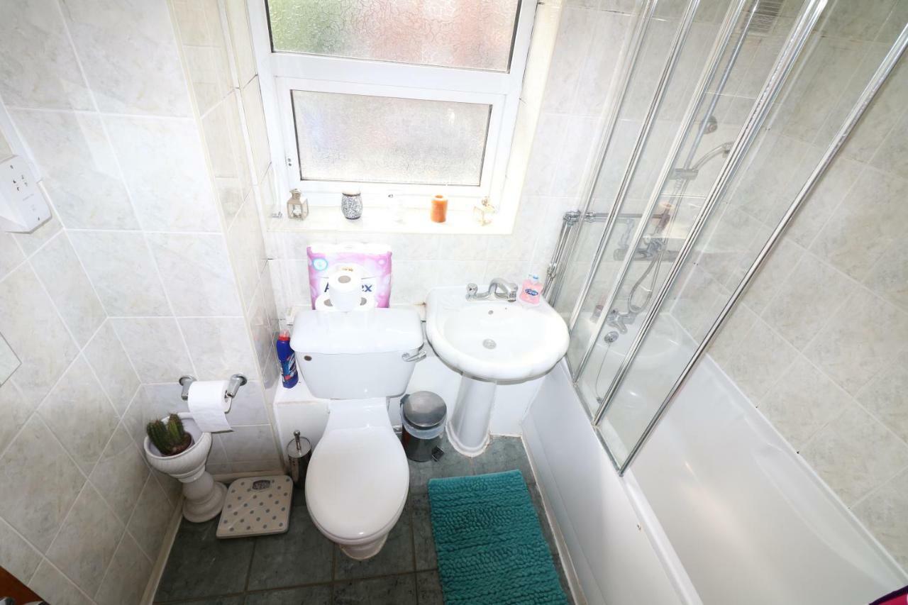 Abbey Private House With Lovely Garden London