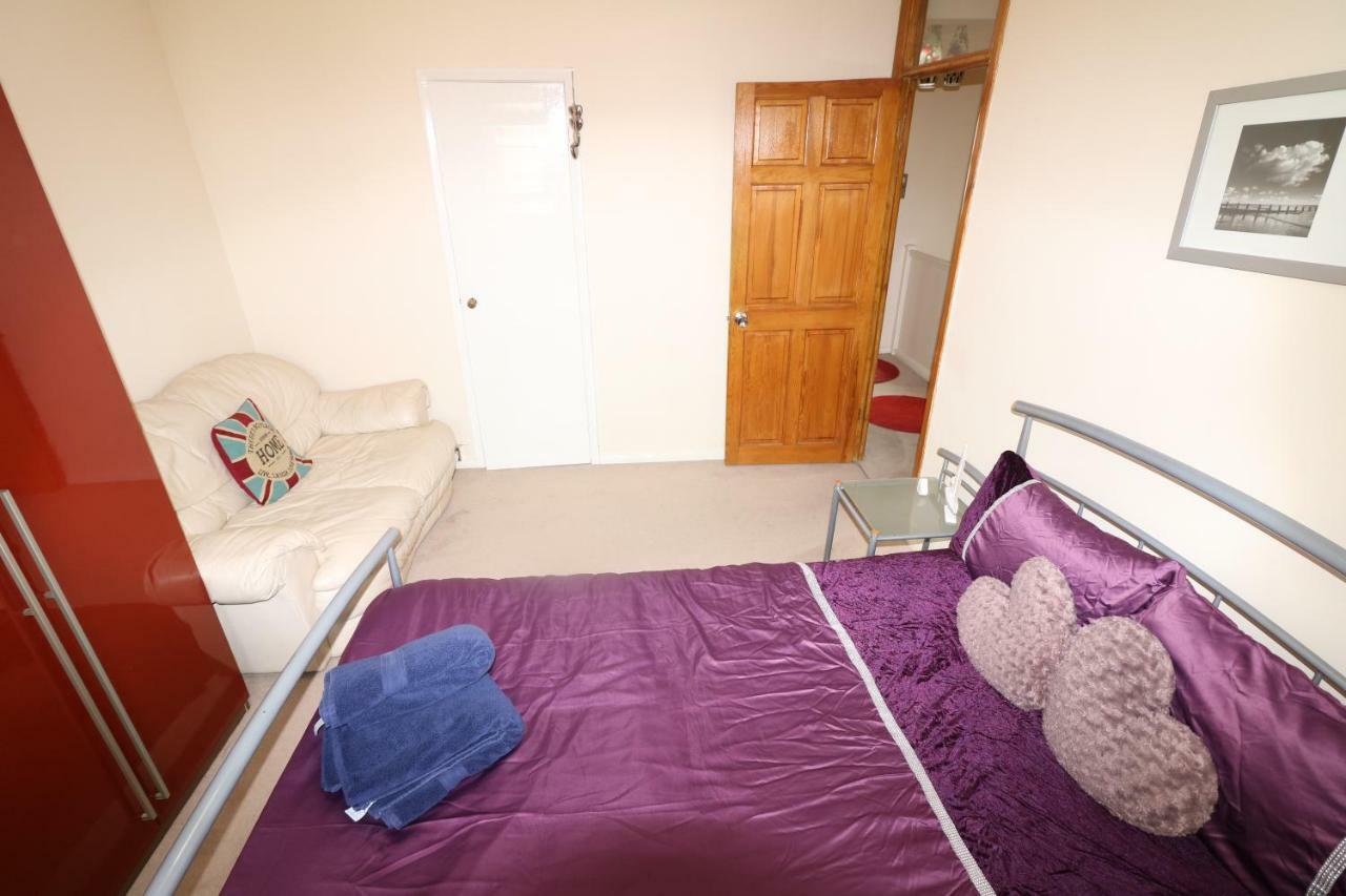Abbey Private House With Lovely Garden London