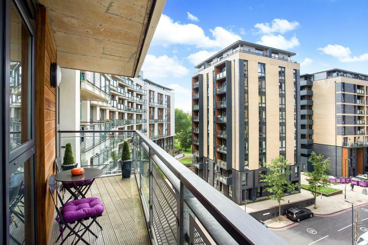 Beautiful, Secure, 2-bedroom Canal-side
