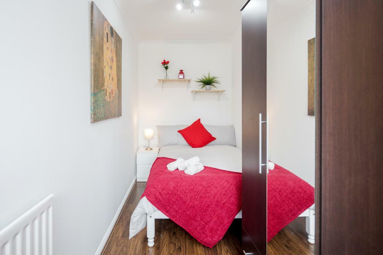 Guest house Donatello Tower Bridge London