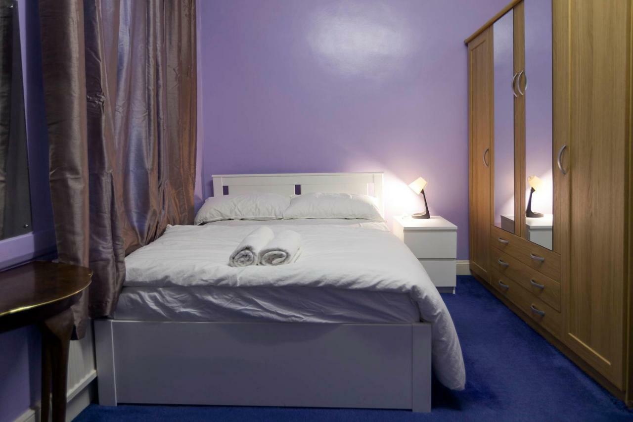 Adam Short Guest house