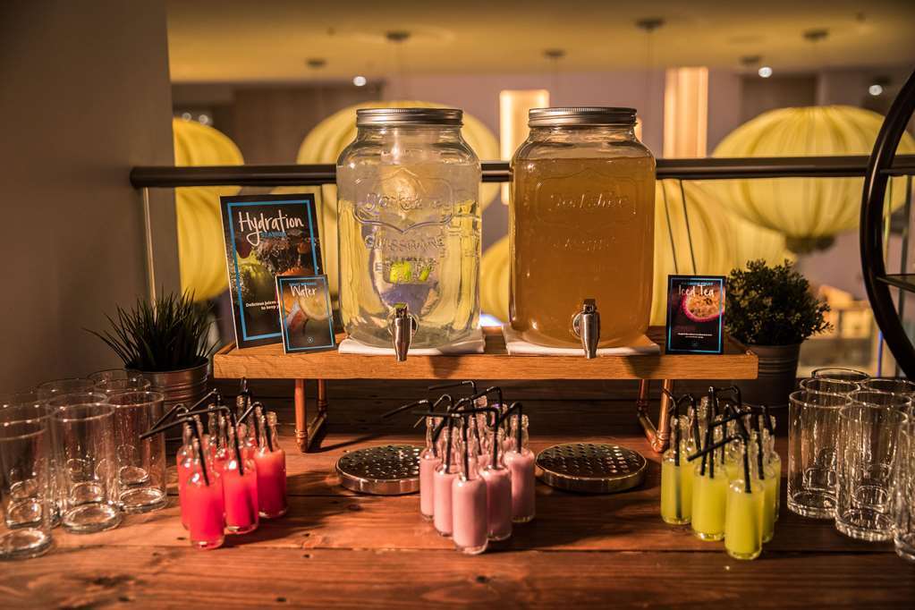 Hilton Metropole Hotel 4*