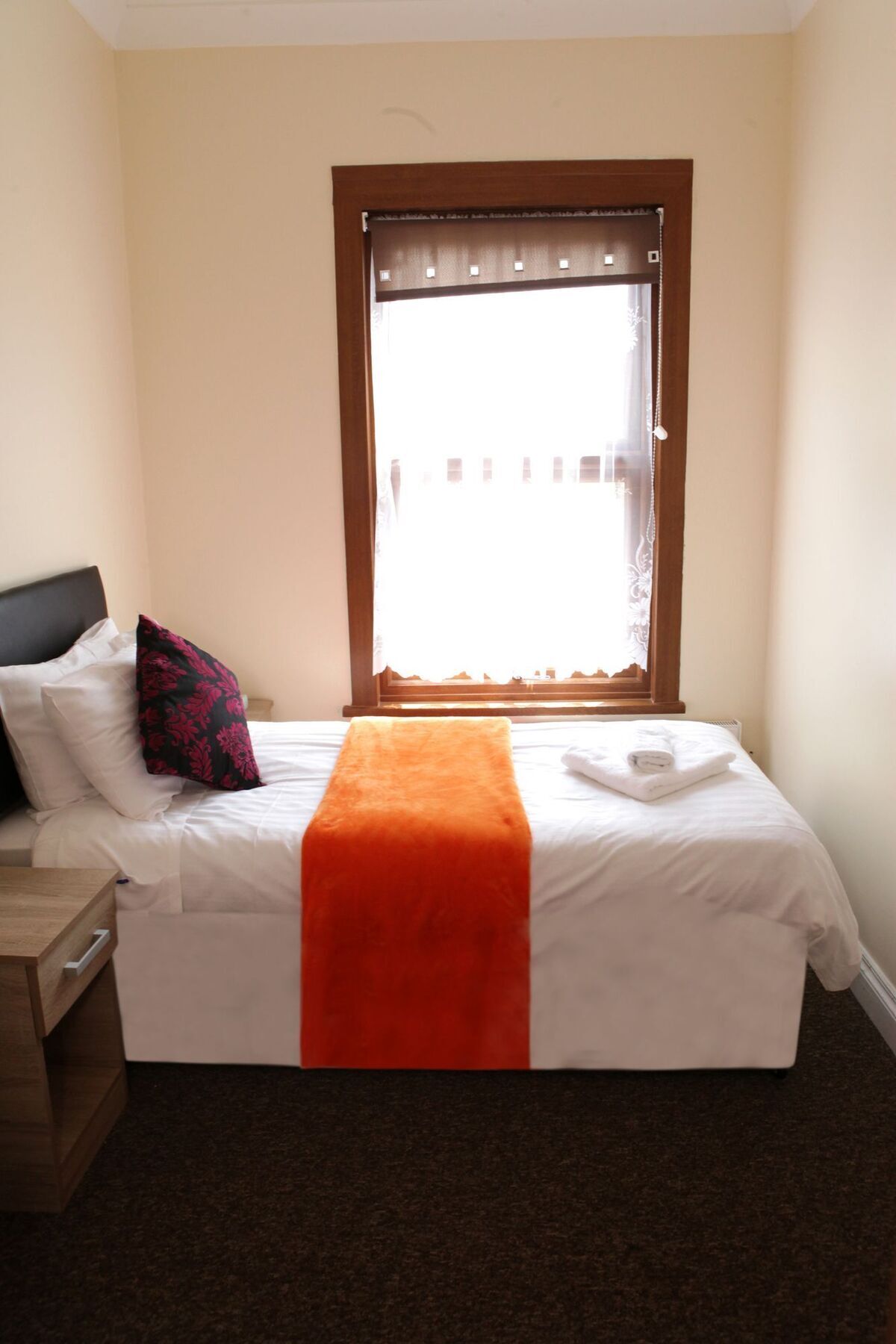 The Hub 3*
