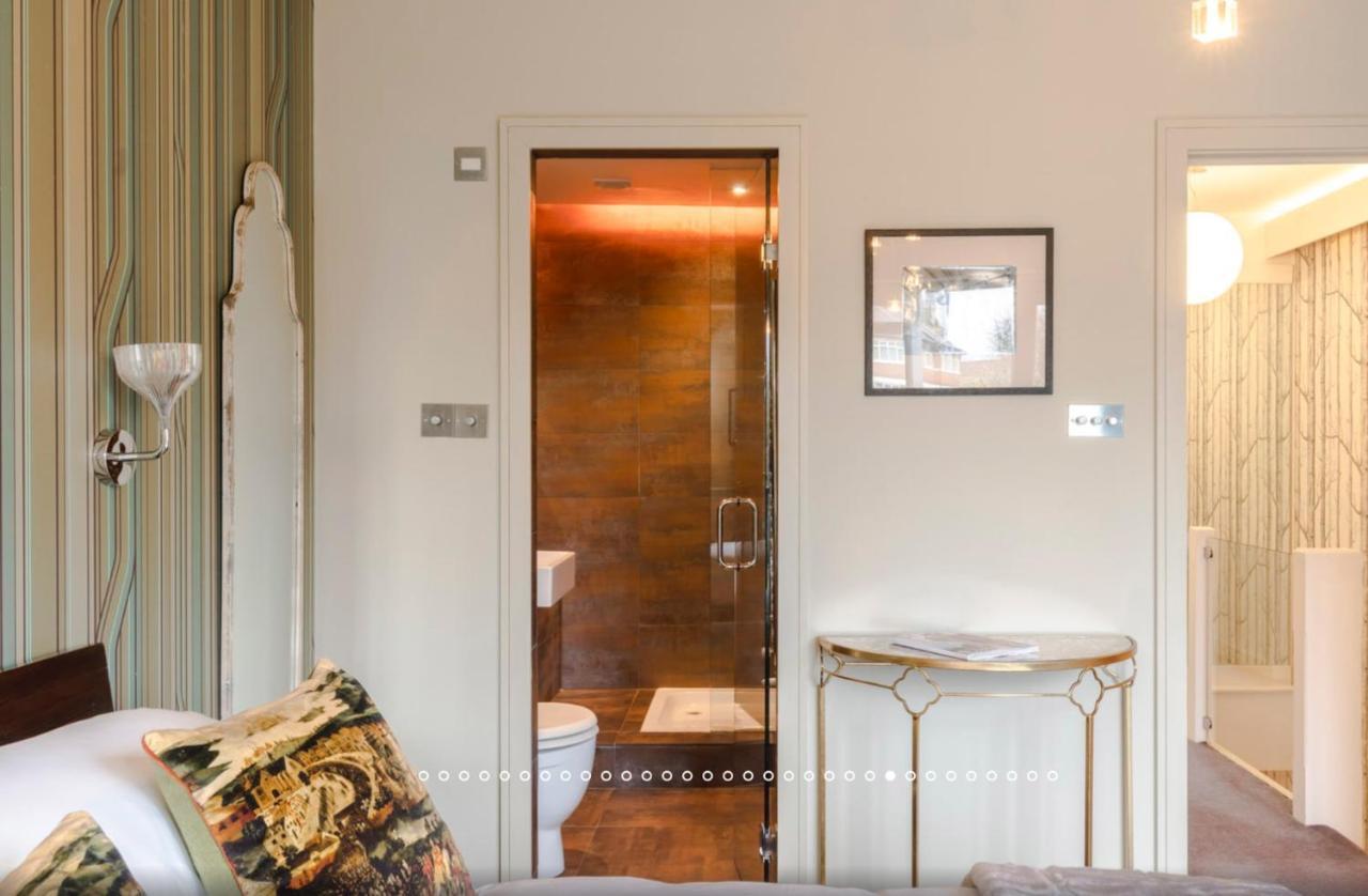 Neon Melody - Playful 2 Bedrooms By Bridge Apartamento Londres