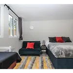 Stayzo - Crofton Park - Central London Refurbished Studio