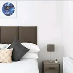 Luxury Central London North Apartment