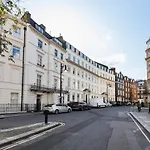 Casa Charles In Mayfair