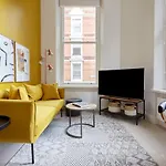 Sonder At Virginia House, Bloomsbury