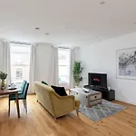 London City Apartments - Luxury And Spacious Apartment With Balcony
