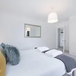 Delightful Short Let Apartment Close To Hampstead Heath