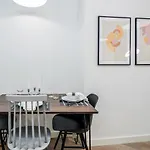 Kula London - Fitzrovia Newman St