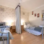 Oasis 77