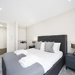 Lux Apartments In Fulham