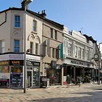 Clapham Junction Central