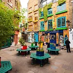 Arcore Premium Rental Monmouth Street