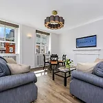 10 Curzon Street By Mansley