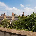 Spectacular Central 4-Bedroom Close To London Eye