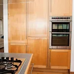 Spectacular Central 4-Bedroom Close To London Eye