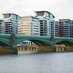 Battersea Lodge