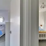 Replingham Road Apartment